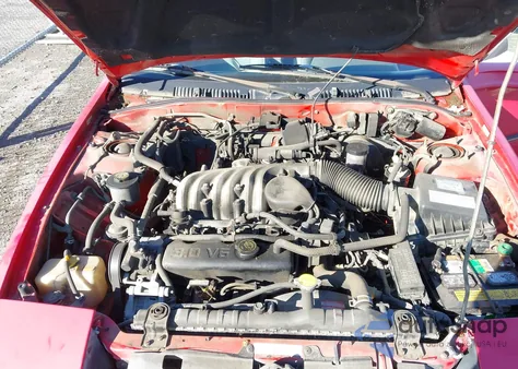 1990 Ford Probe Lx z USA, uszkodzony, nr VIN 1ZVPT21UXL5181289